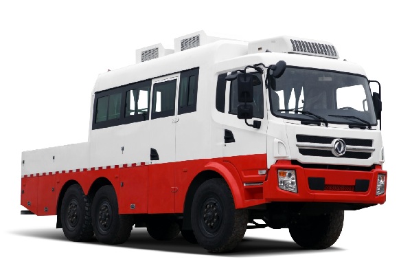 东风超龙eq5125xgct工程车(柴油国四8座)