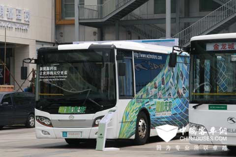 五洲龙亮相杭州国际新能源汽车产业展览会
