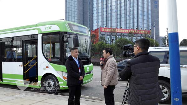 中车时代电动亮相湘商大会