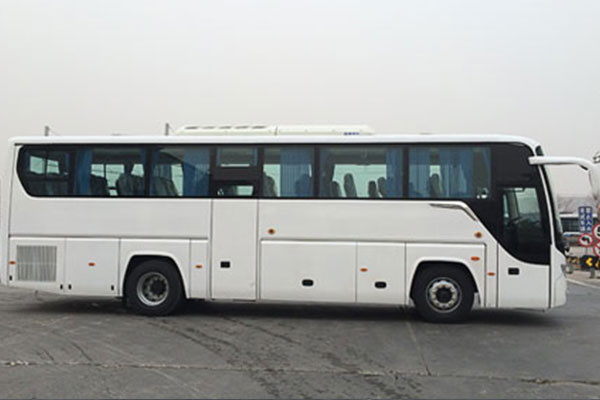 福田歐輝BJ6120U8BHB-1客車（柴油國五24-67座）