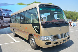 金旅XML6700J38Q客车（汽油国四10-23座）