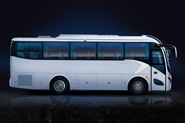 金龍XMQ6905AYD5C客車（柴油國五24-40座）