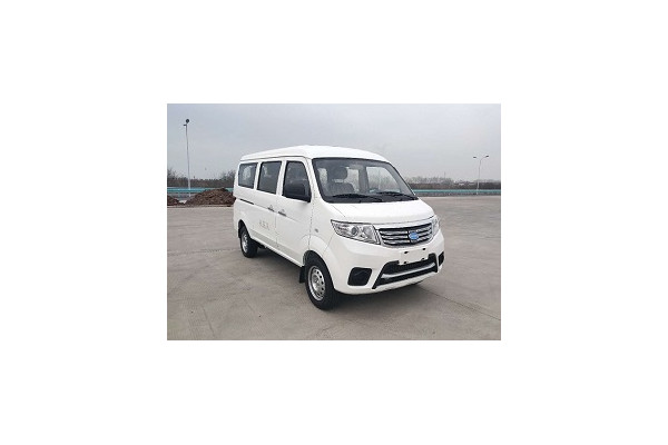 南京金龙NJL6420EV9多用途轻客（纯电动6-7座）