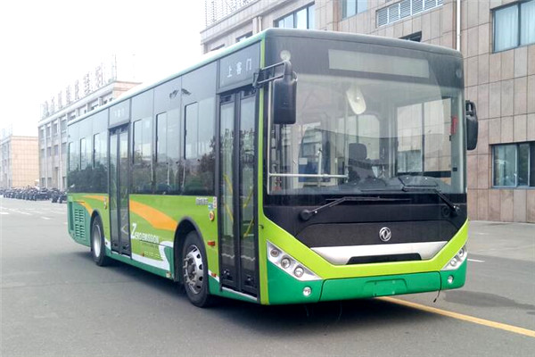 东风超龙EQ6105CTBEV9公交车（纯电动21-40座）