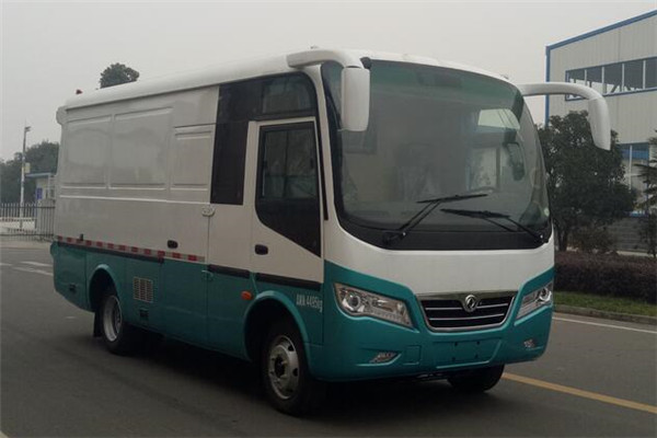 东风超龙EQ5046XXYTV1厢式运输车（柴油国五2-3座）