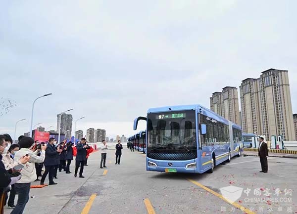 厦门公交集团 BRT快7路 开通