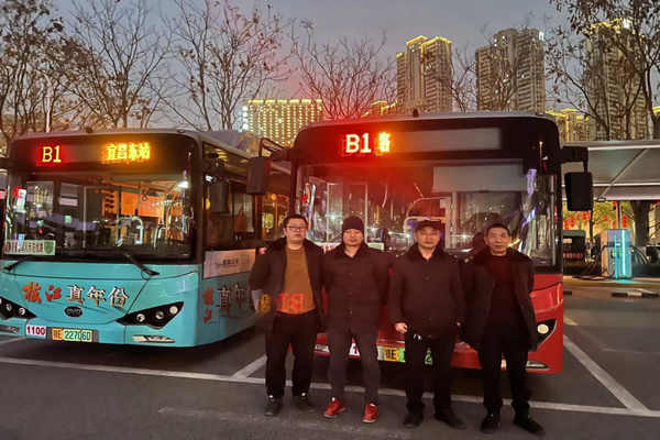 宜昌公交周密部署，严阵以待，全力以赴打好本轮低温雨雪冰冻天气攻坚战