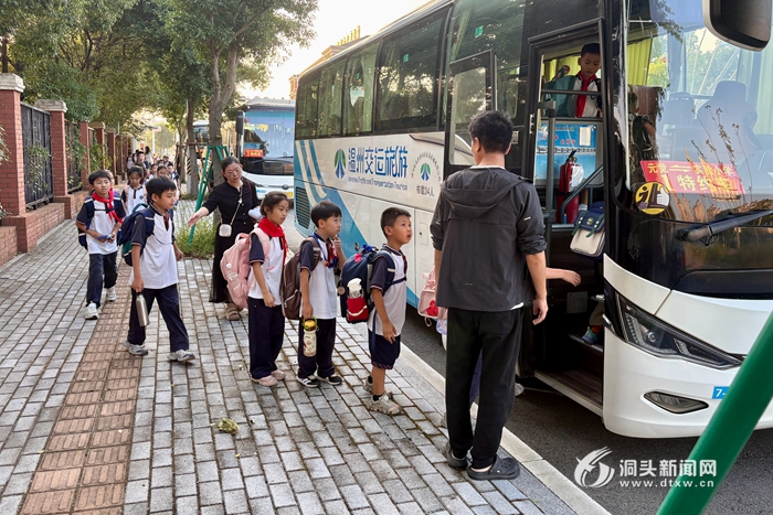 浙江温州｜元觉街道学生专属公交专线开通运行